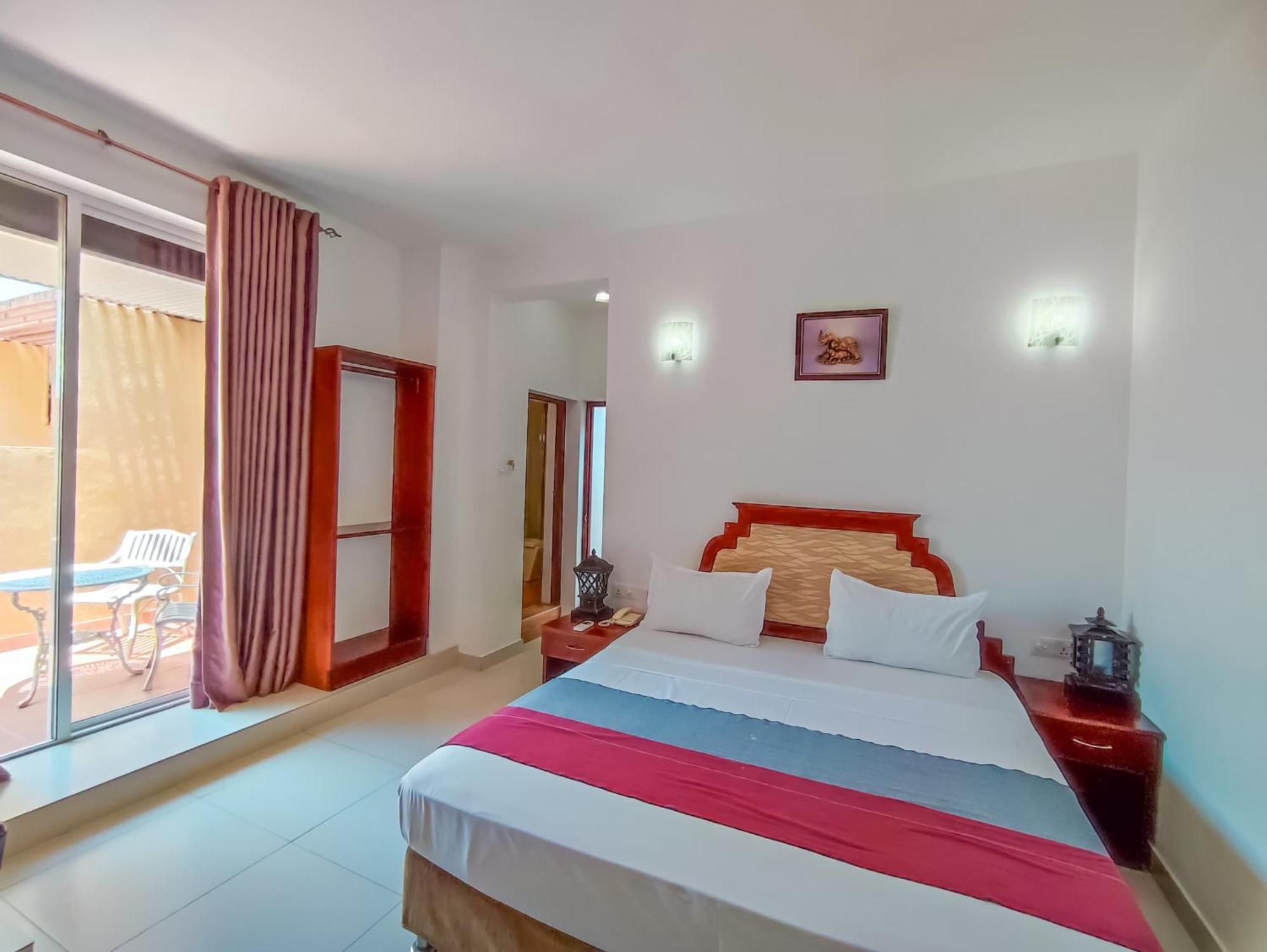 פינאוואלה Hotel Elephant Park - New Deal! Half Off Airport Pickups Available מראה חיצוני תמונה