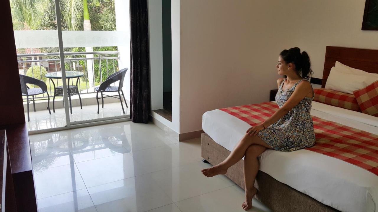 פינאוואלה Hotel Elephant Park - New Deal! Half Off Airport Pickups Available מראה חיצוני תמונה